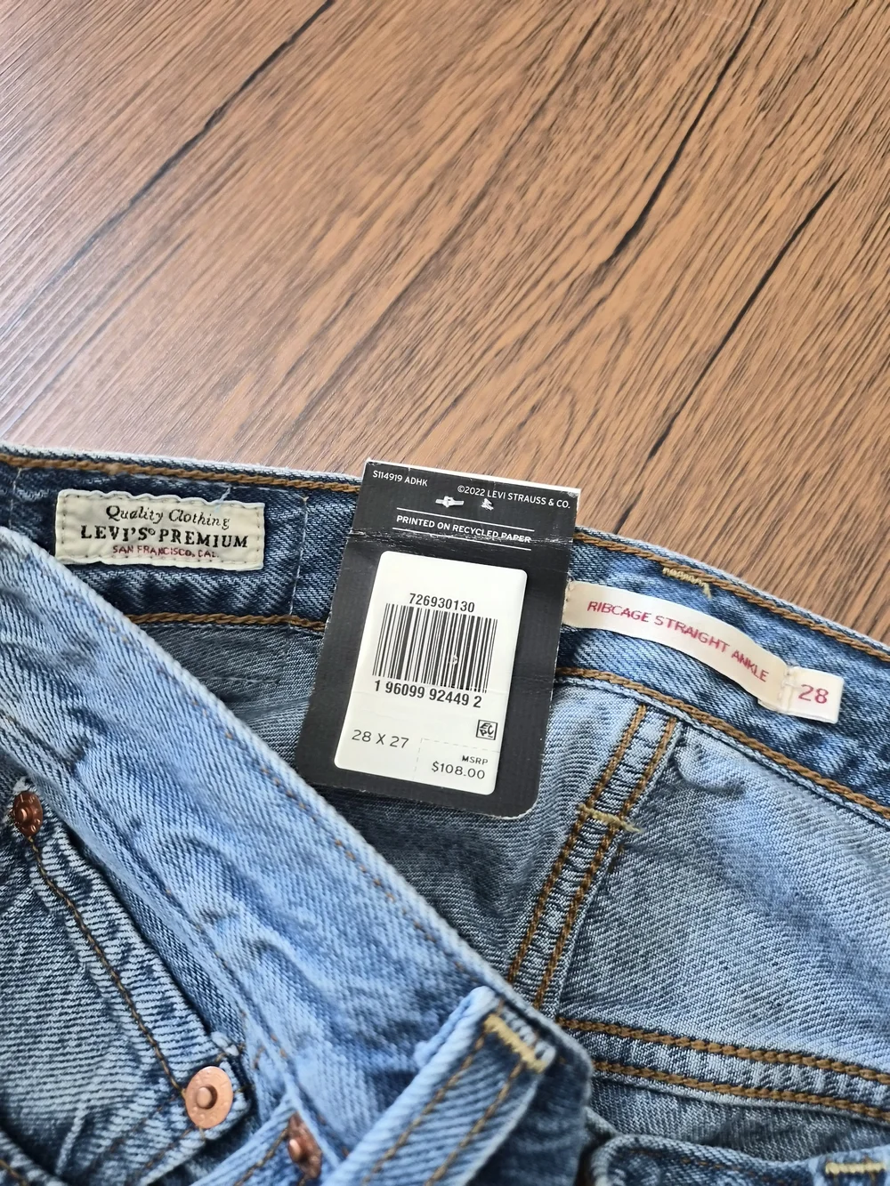 Levi's Women's Light Wash Boot Cut Jeans - Picture 3 of 3